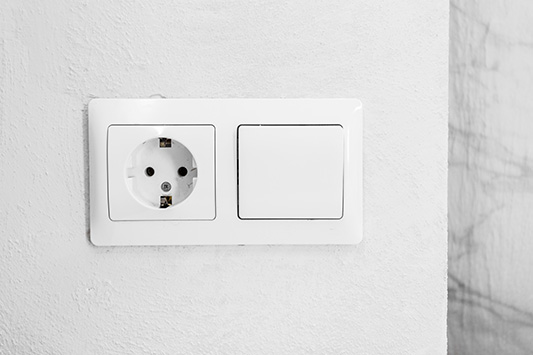 Cuántos enchufes poner en casa